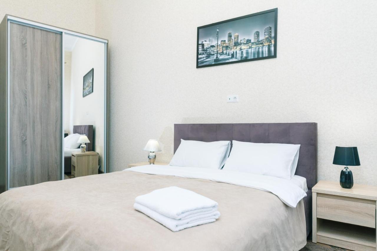 Maidan, Khreschatyk 3Br Kiev Exteriör bild