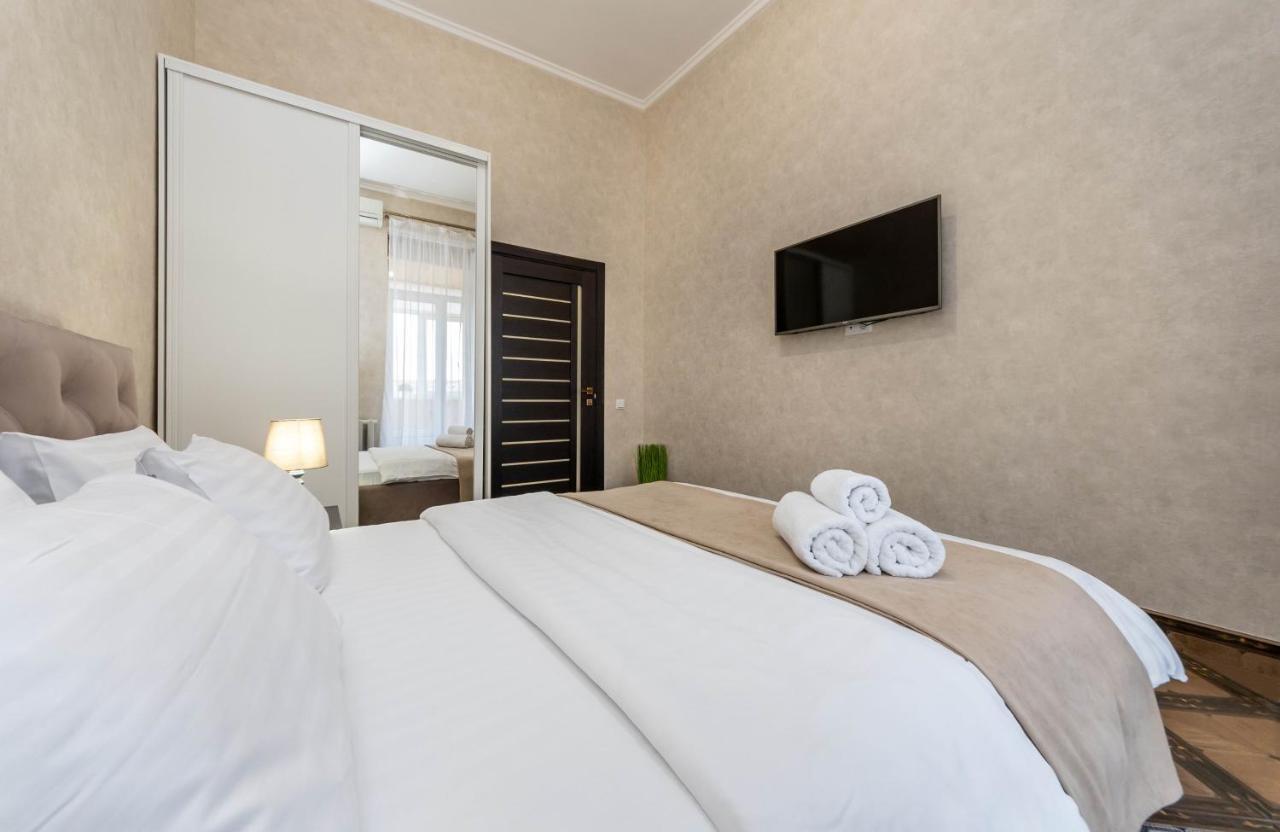 Maidan, Khreschatyk 3Br Kiev Exteriör bild